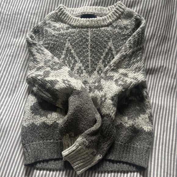 Vintage Patterned Knit Sweater - Picture 3 of 4